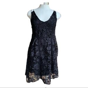 Romeo + Juliet Couture Black‎ Lace Dress Small